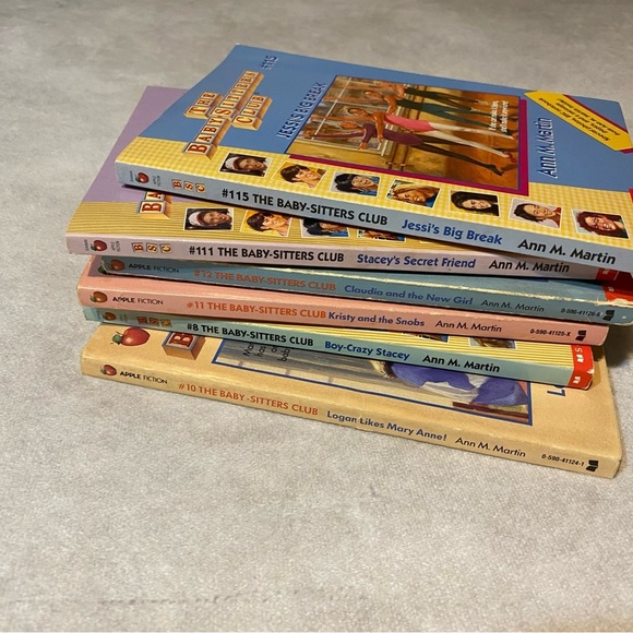The Babysitter's Club Book Bundle #8, 10, 11, 12, 111, 115 - Picture 7 of 16